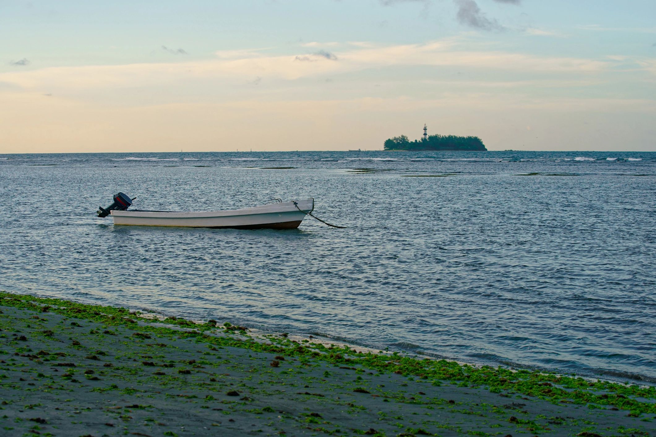 Fishing boat near Isla Sacrificios in Veracruz
